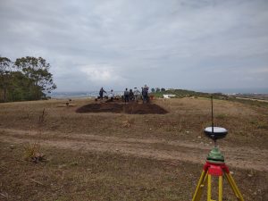 Refilling the excavation trenches of the Hesperides project